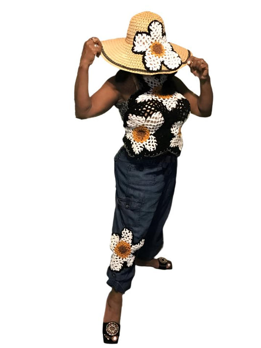 White flower tank top trimmed in black